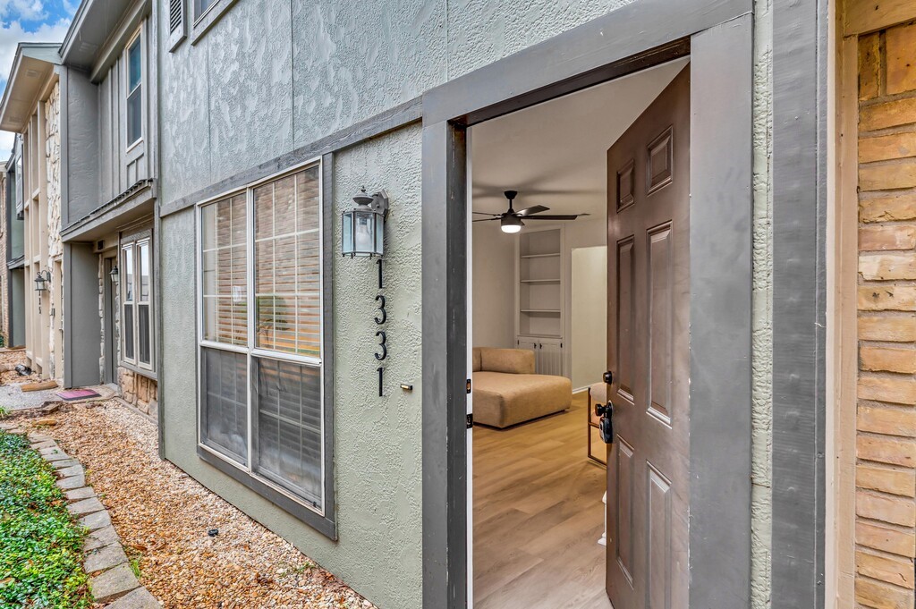 1331 S 11th Street, Waco, Texas image 1