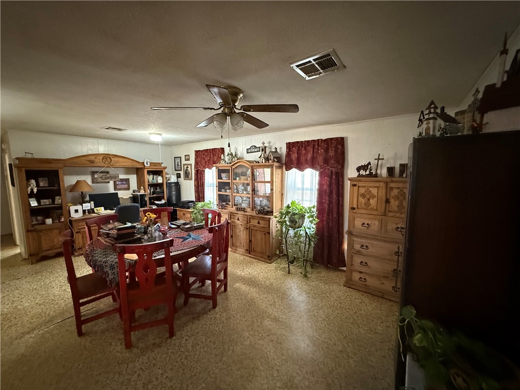 1515 Ave E Street, Moody, Texas image 14
