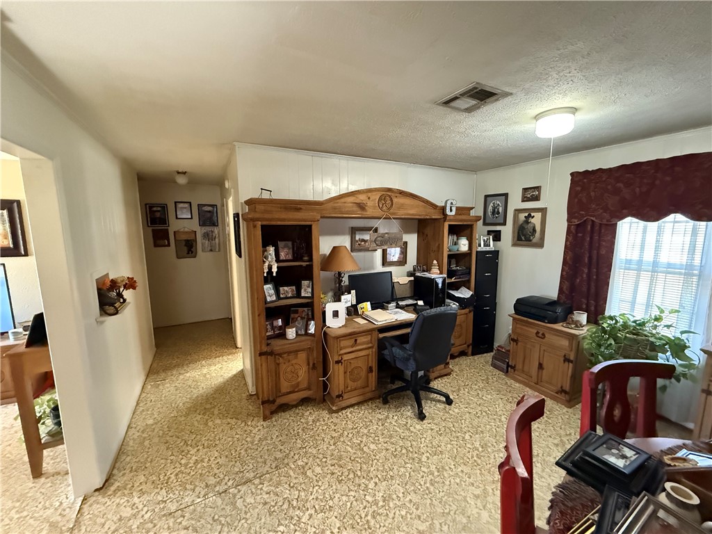 1515 Ave E Street, Moody, Texas image 11