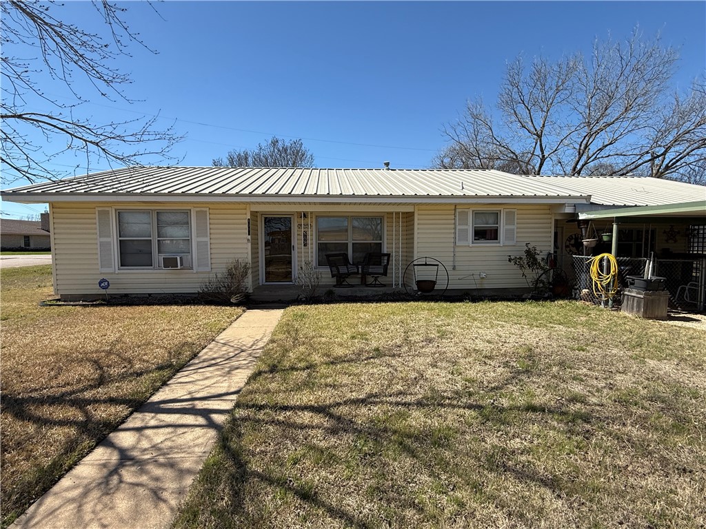 1515 Ave E Street, Moody, Texas image 2