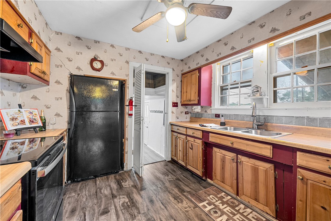 1301 E Texas Avenue Ave, Mart, Texas image 9