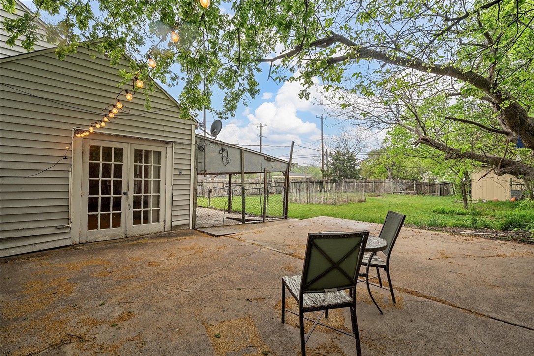1301 E Texas Avenue Ave, Mart, Texas image 25