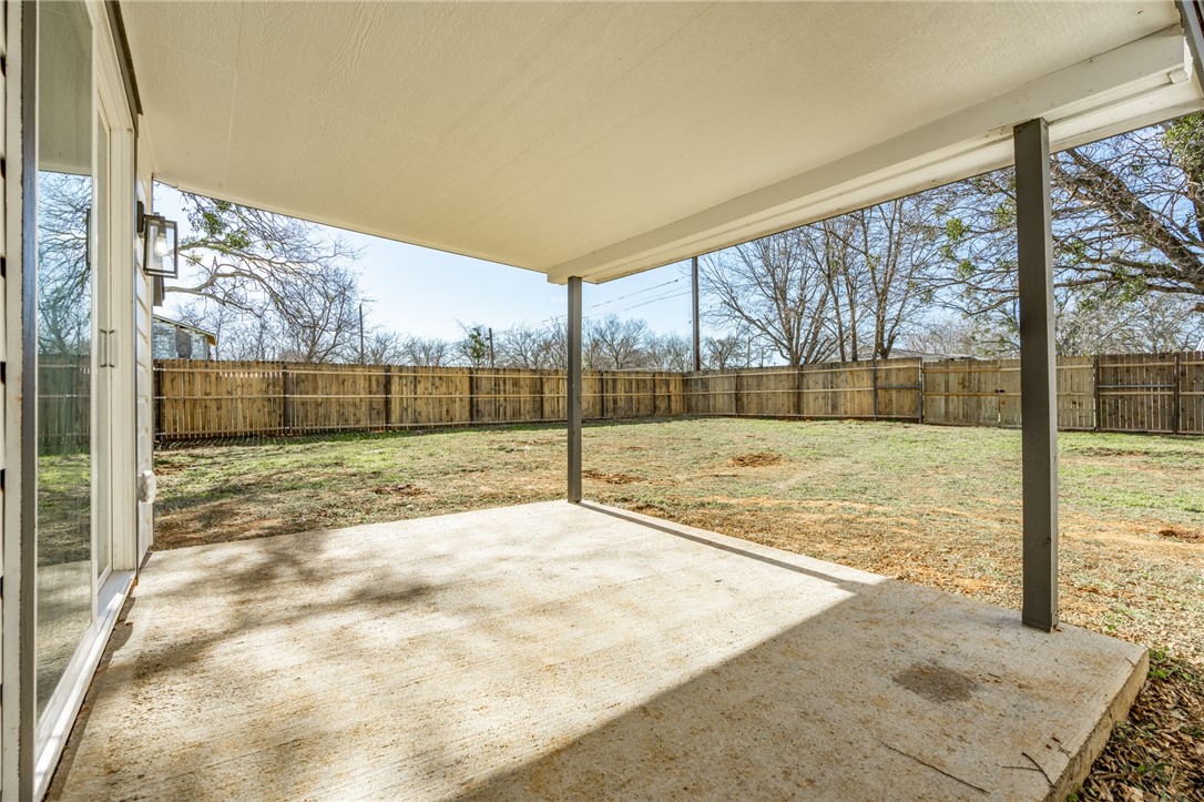 402 S San Jacinto Street, Whitney, Texas image 21