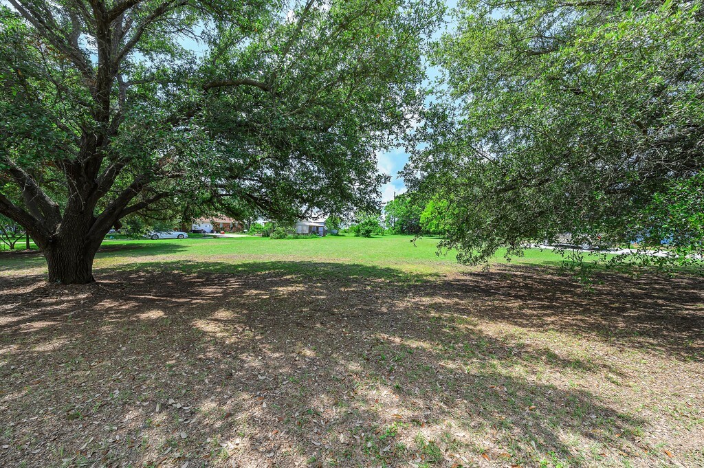 TBD Sherwood Drive, Woodway, Texas image 3