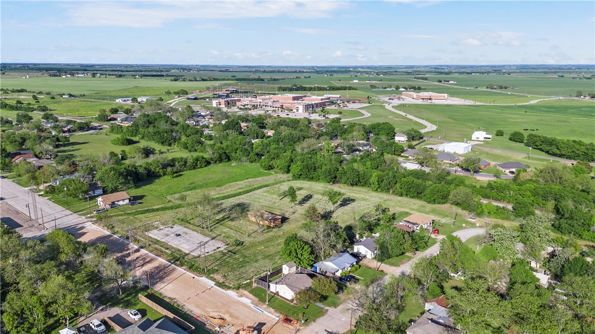 702 N Reagan Street, West, Texas image 3