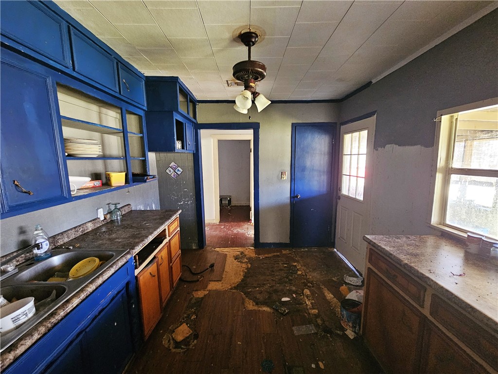219 Lcr 402, Groesbeck, Texas image 6