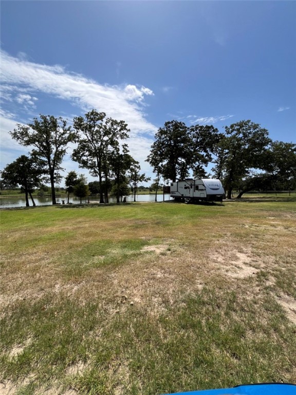 1110 Woodlake Lane, Axtell, Texas image 11