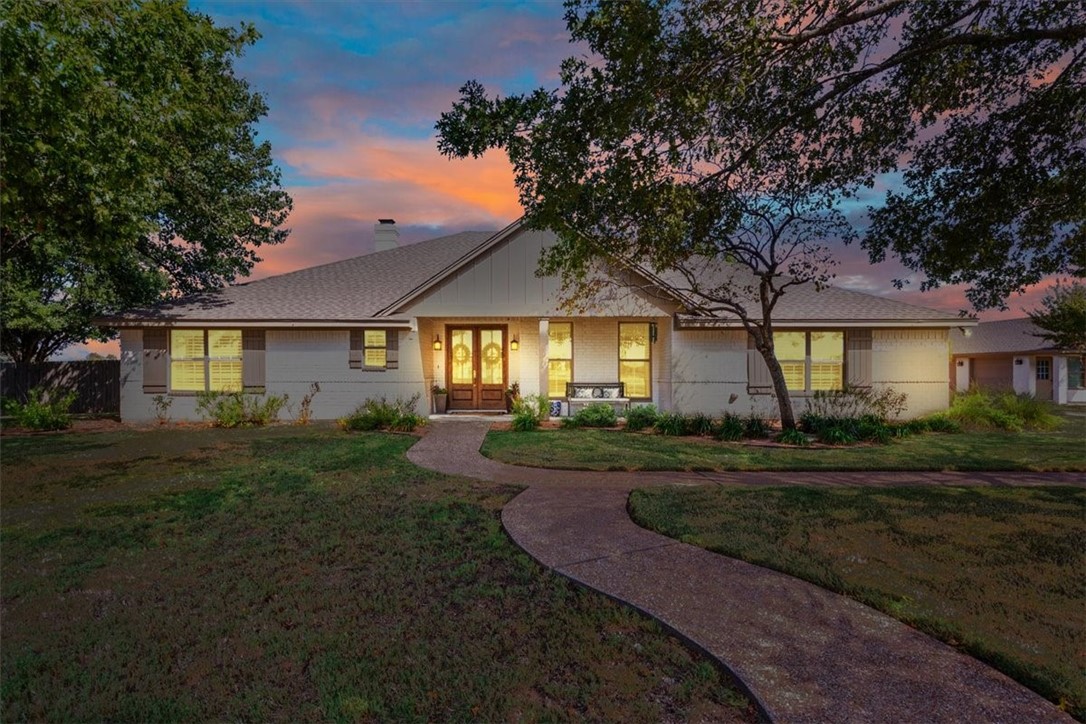 1351 Harris Creek Road, McGregor, Texas image 1