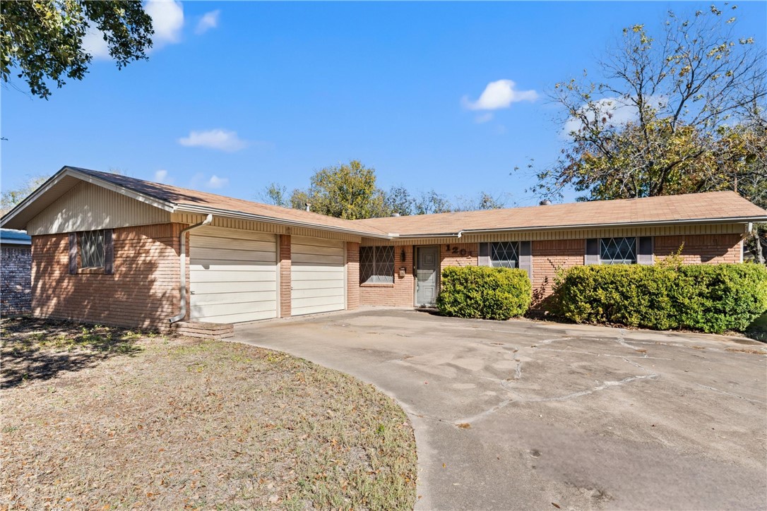 1201 Melrose Drive, Waco, Texas image 1