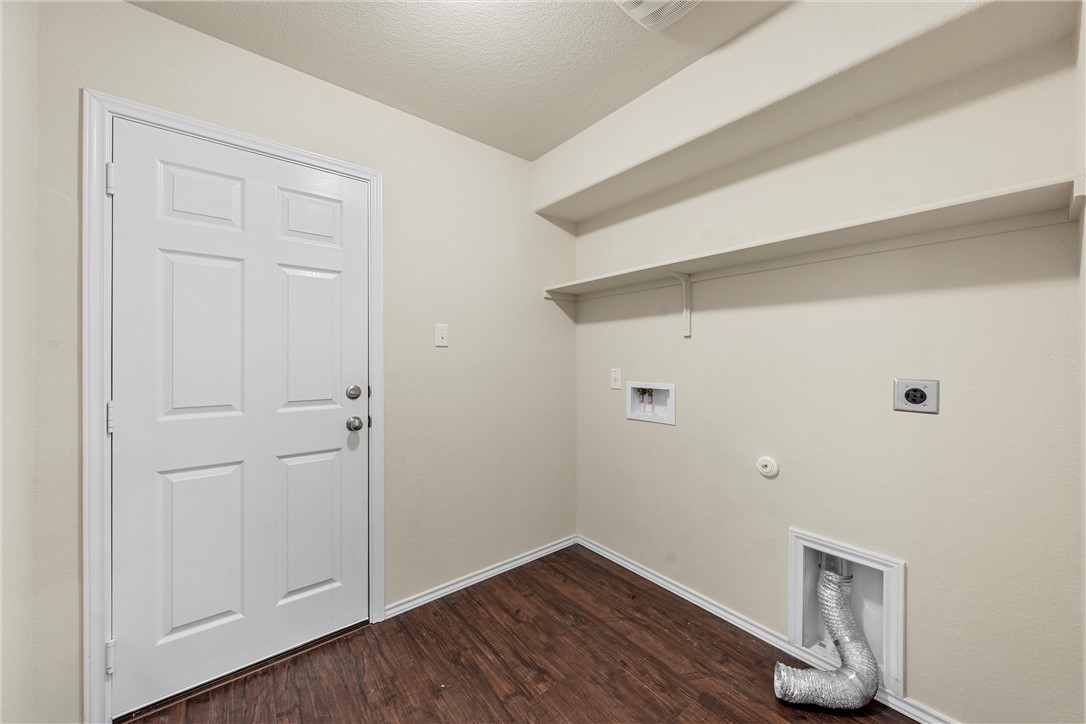 3205 Beutel Road, Lorena, Texas image 7