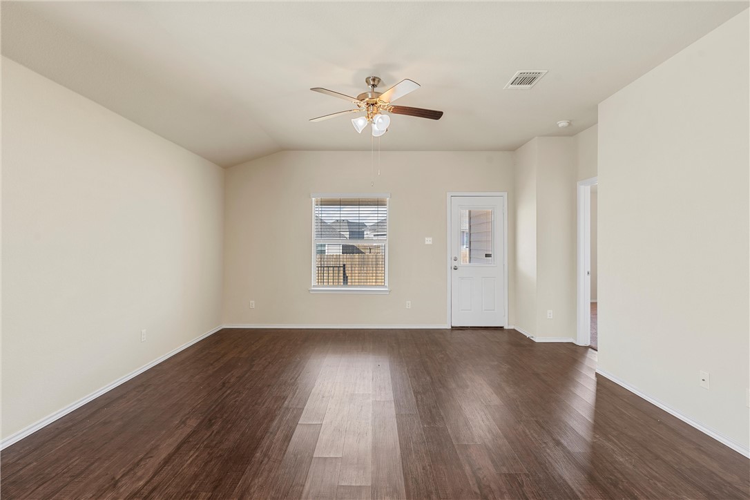 3205 Beutel Road, Lorena, Texas image 10
