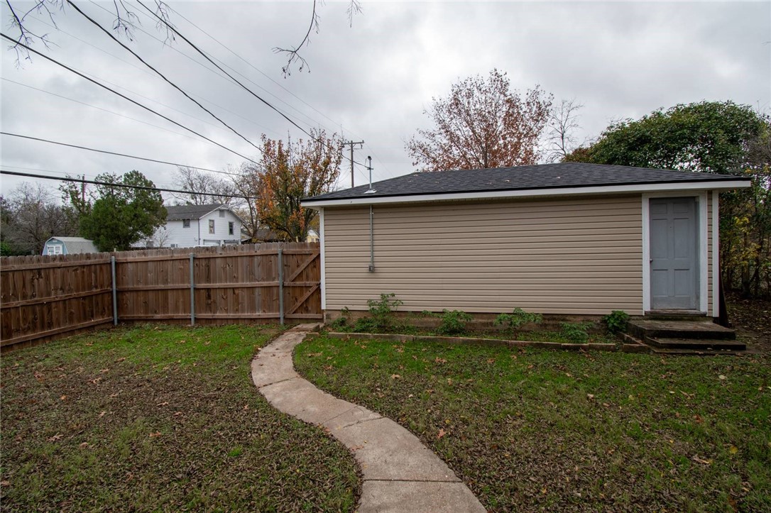 3700 Erath Avenue, Waco, Texas image 21