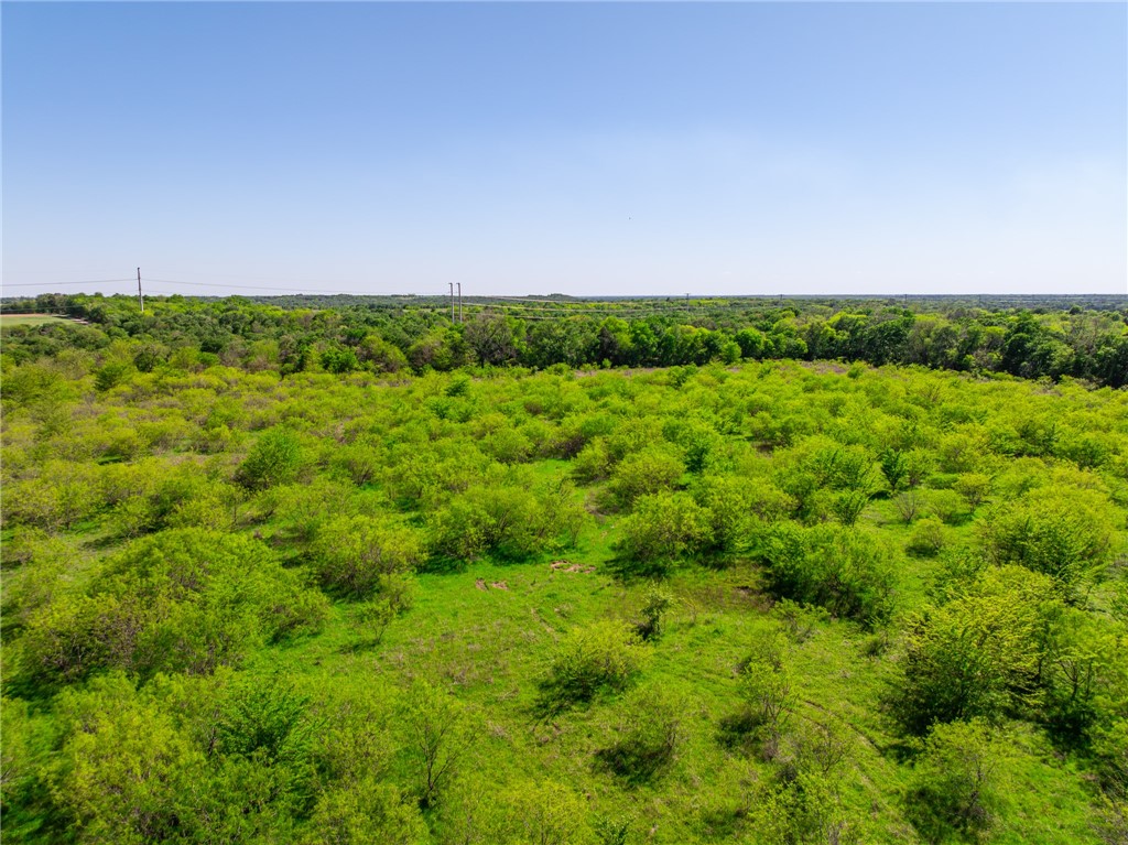 1941 Hcr 2302 S, Abbott, Texas image 6