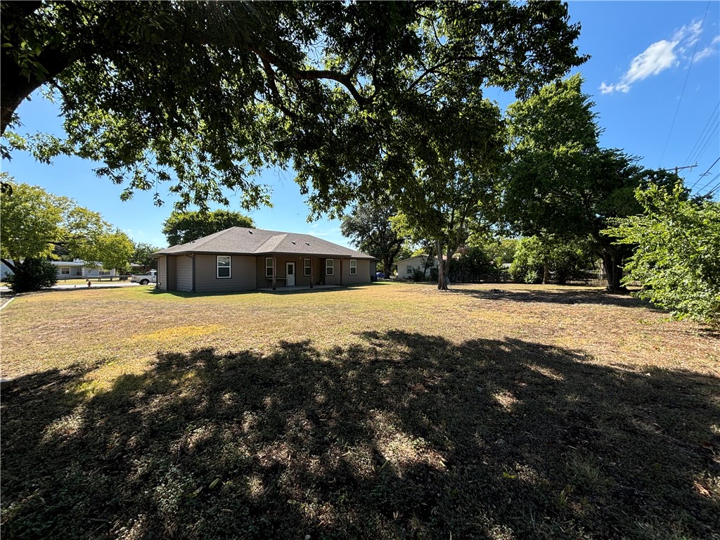 601 Santa Fe Drive, Woodway, Texas image 27