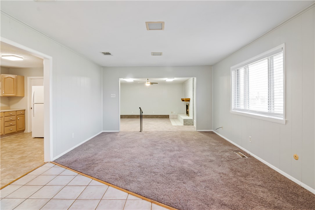 8817 Oakdale Drive, Woodway, Texas image 8