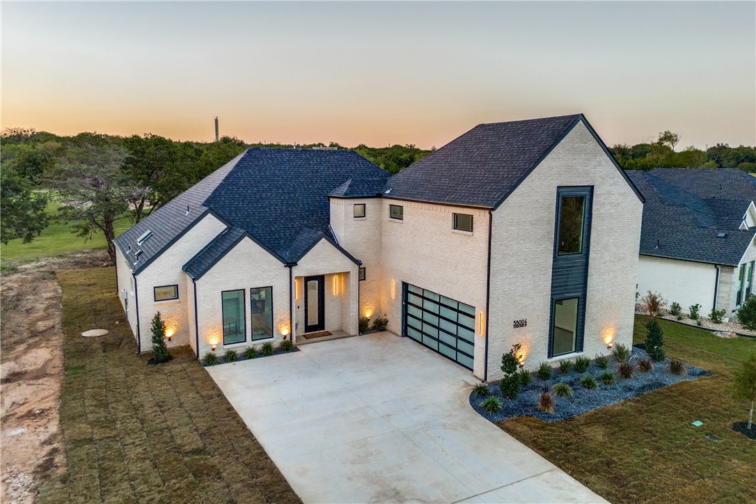 38004 Cedar Park Drive, Whitney, Texas image 37