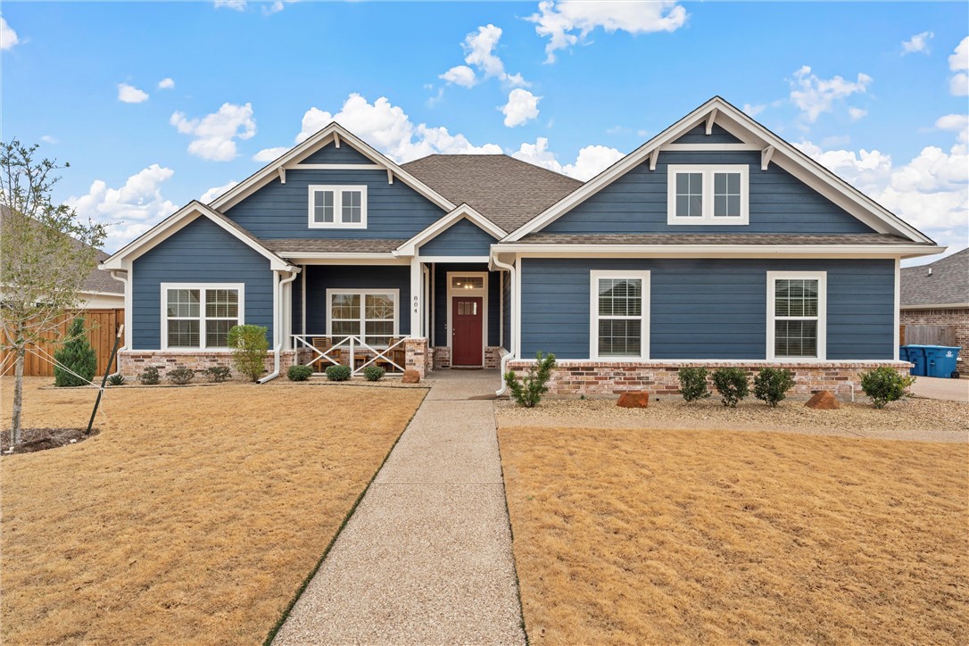 804 Forward Pass Drive, Hewitt, Texas image 2