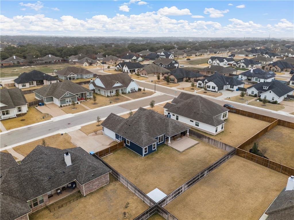 804 Forward Pass Drive, Hewitt, Texas image 39