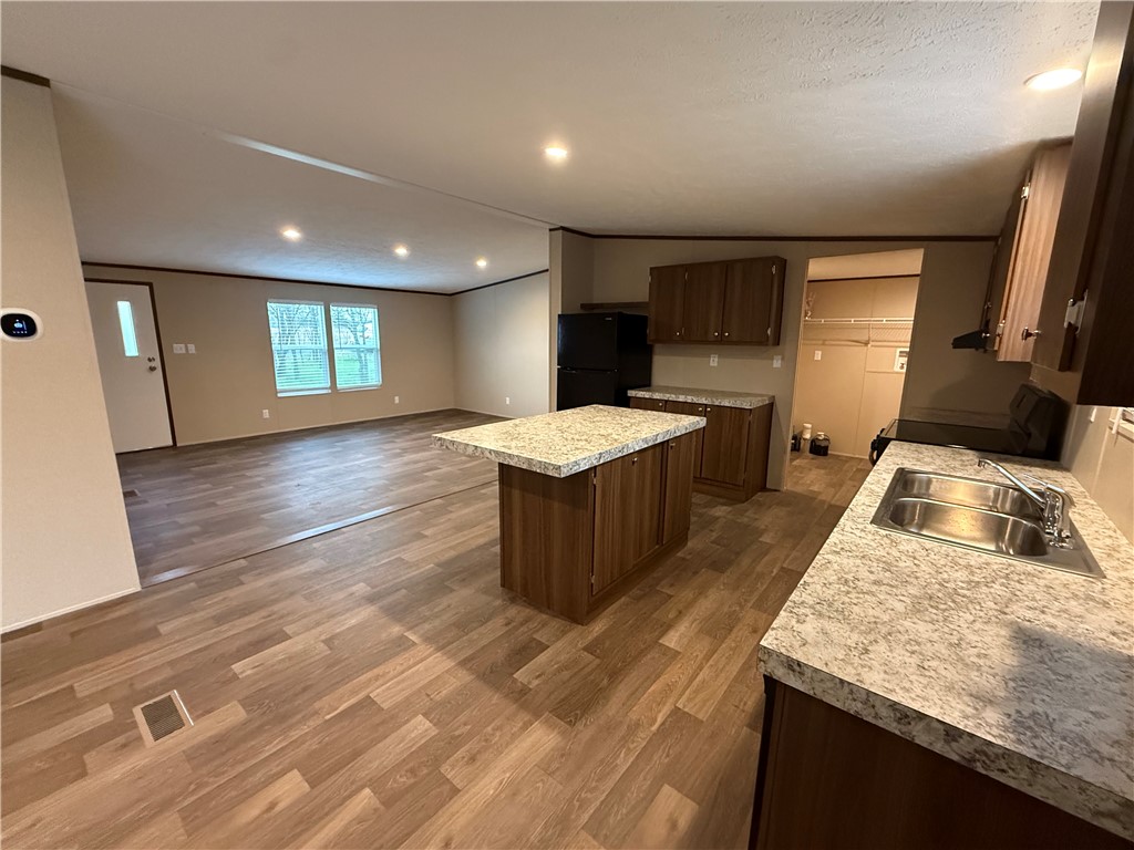 162 Lcr 474, Mexia, Texas image 12