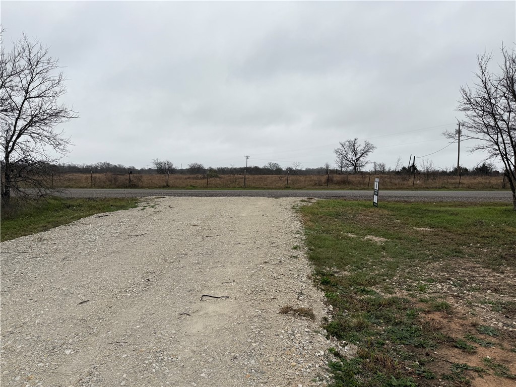 162 Lcr 474, Mexia, Texas image 5