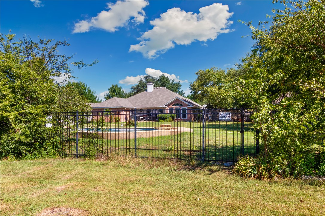 1024 Cheyenne Trail, Hewitt, Texas image 27