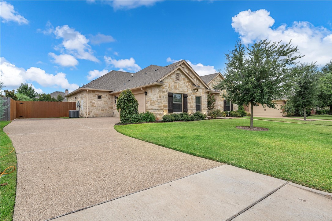 306 Desert Sky Drive, McGregor, Texas image 33