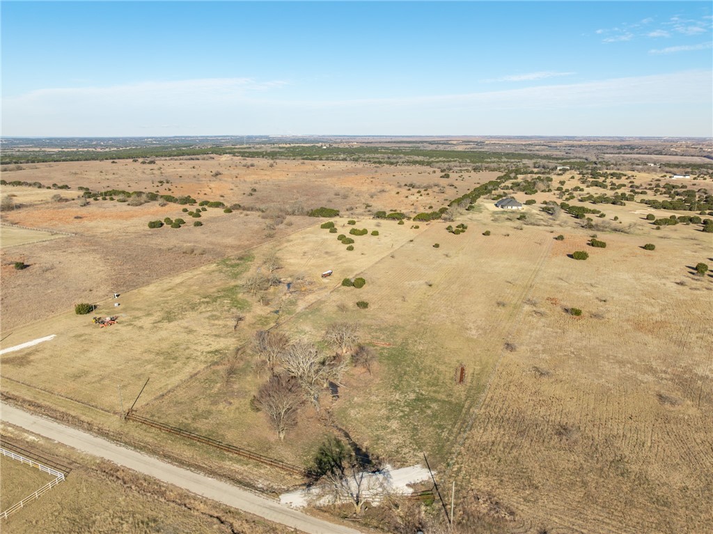 161 Hcr 1103, Blum, Texas image 8