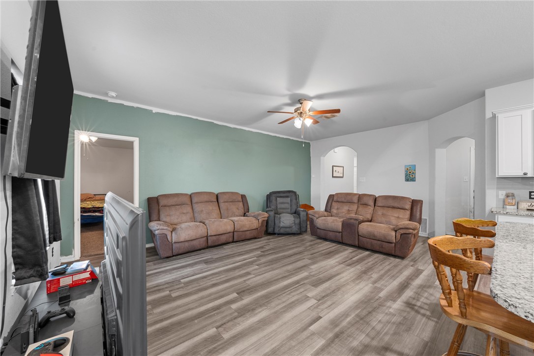 2913 Risinger Road, Lorena, Texas image 9