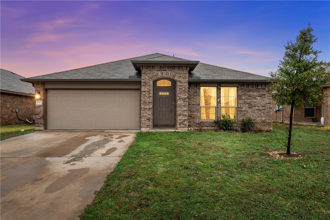 2913 Risinger Road, Lorena, Texas image 1