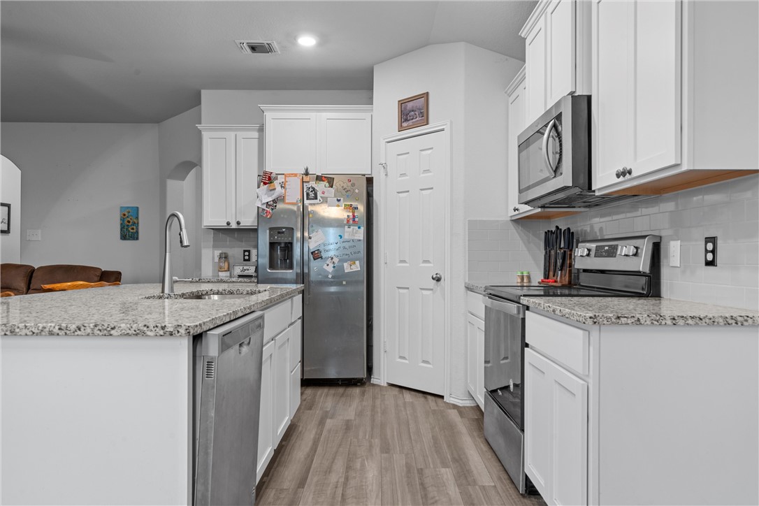 2913 Risinger Road, Lorena, Texas image 13