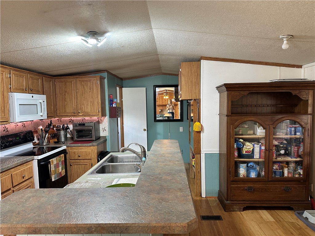 1684 Lcr 374 Street, Groesbeck, Texas image 21