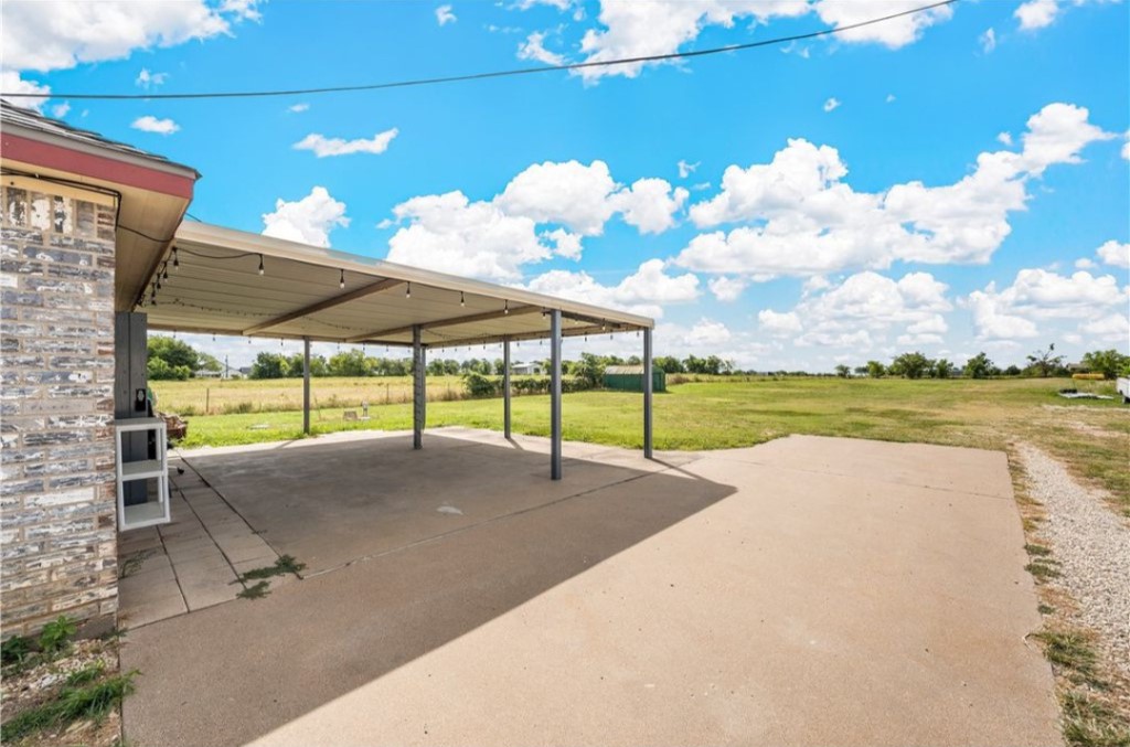 12777 Chapel Road, Lorena, Texas image 2