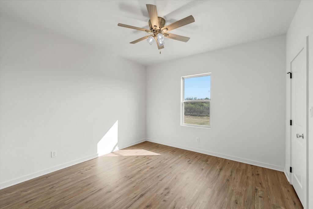 226 Stillmeadow Way, Whitney, Texas image 14