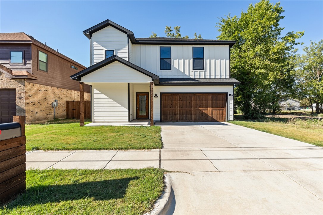 710 Perry Avenue, Waxahachie, Texas image 1