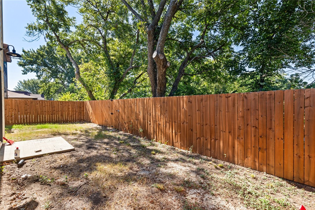 710 Perry Avenue, Waxahachie, Texas image 40