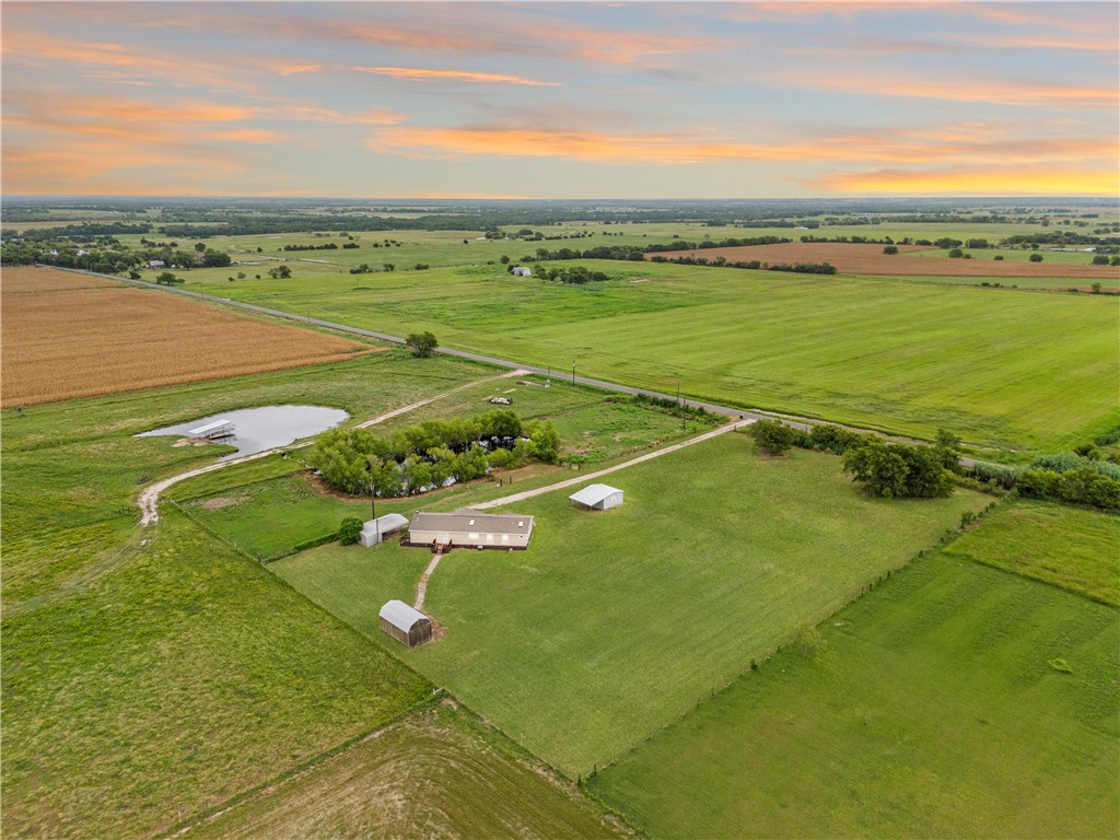 2009 Bluhm Road, West, Texas image 40