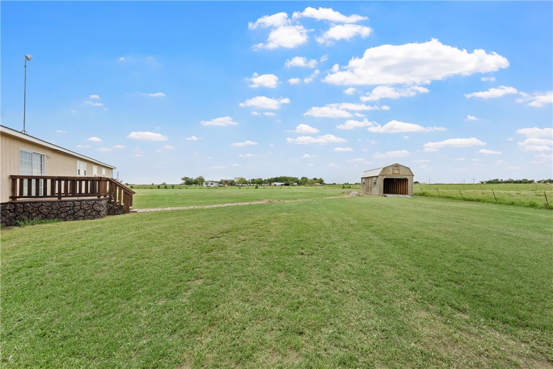 2009 Bluhm Road, West, Texas image 31