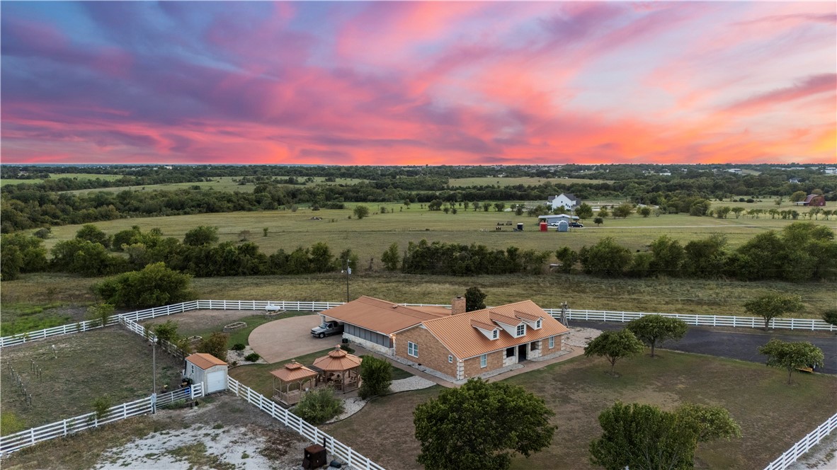 1064 Warren Road, Lorena, Texas image 4