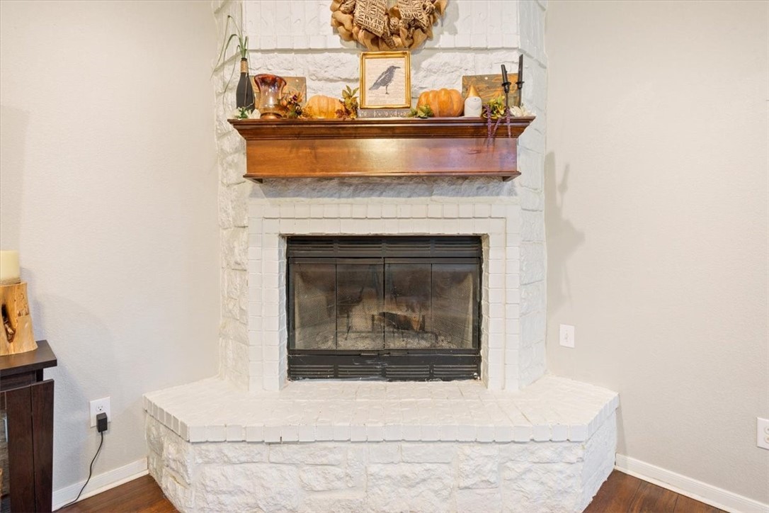 14044 Horseshoe Circle, Woodway, Texas image 9