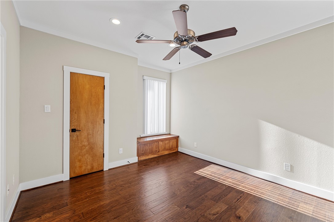313 Stone Manor Drive, McGregor, Texas image 25