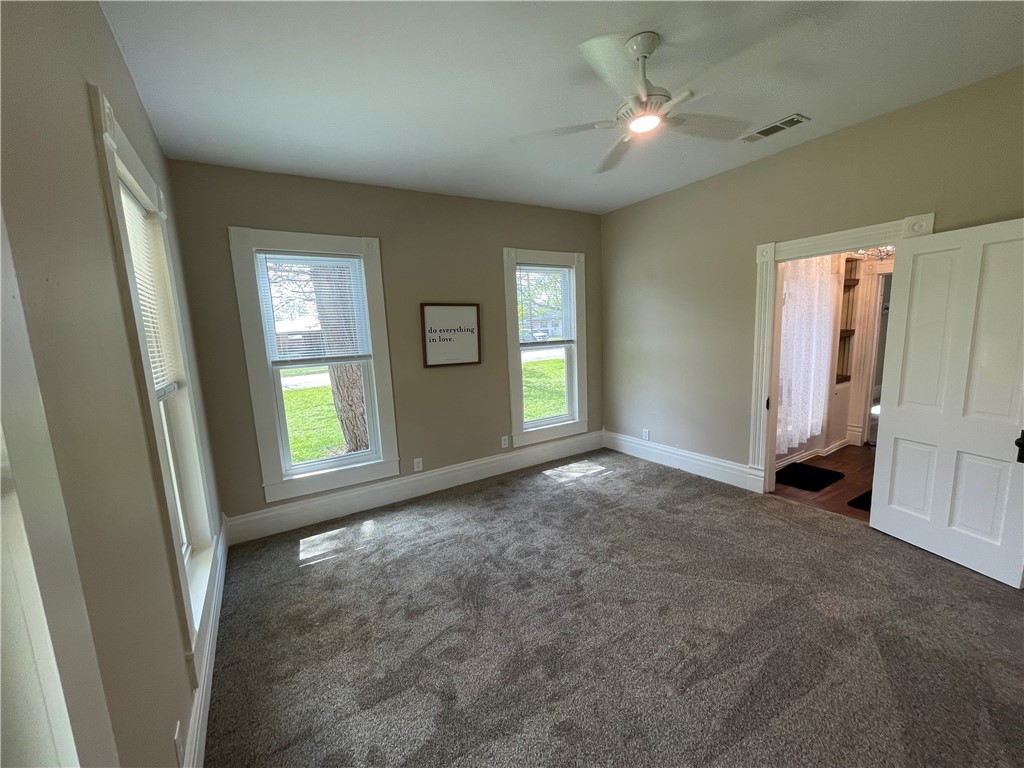 713 S Tyler St, McGregor, Texas image 13