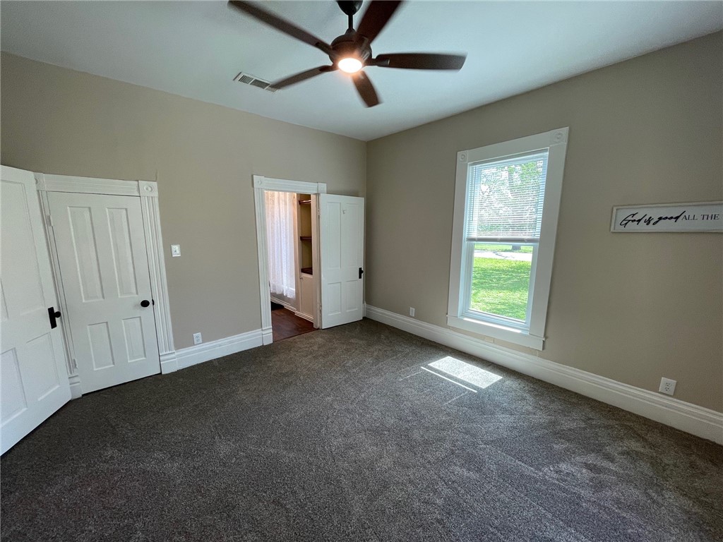 713 S Tyler St, McGregor, Texas image 14