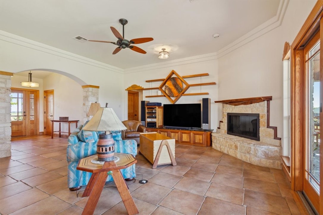 200 Ranchcrest Road, Lorena, Texas image 18