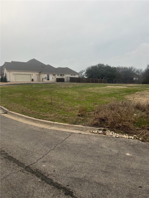 912 Gullmont Drive, Waco, Texas image 2