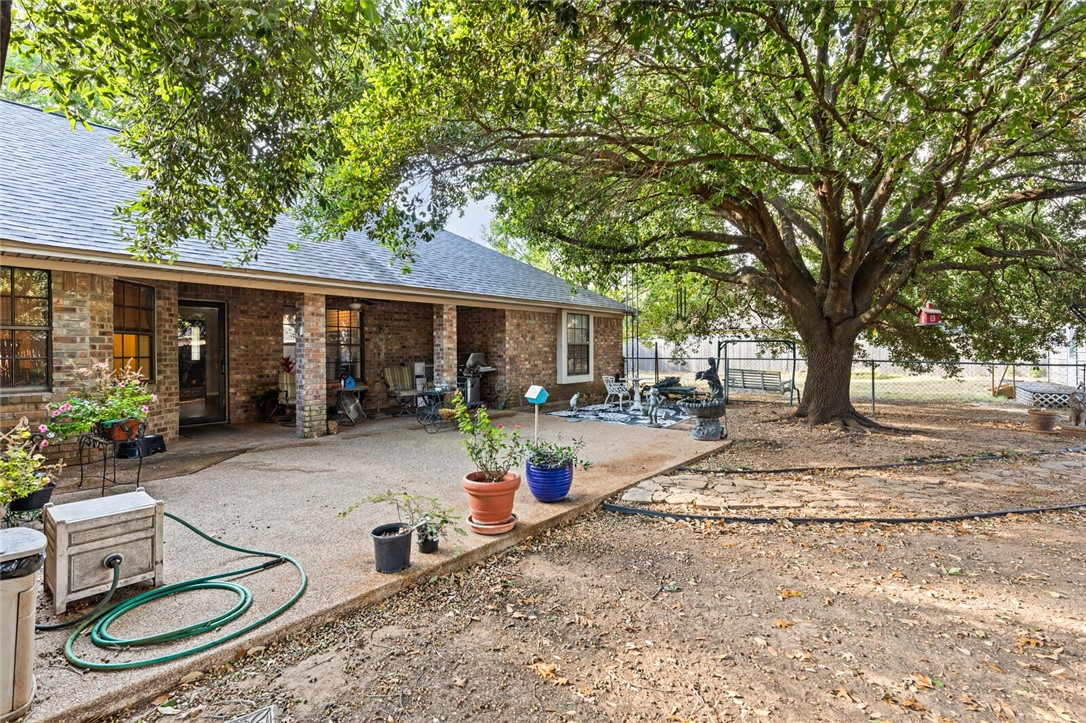 26 Buttercup Circle, Waco, Texas image 37