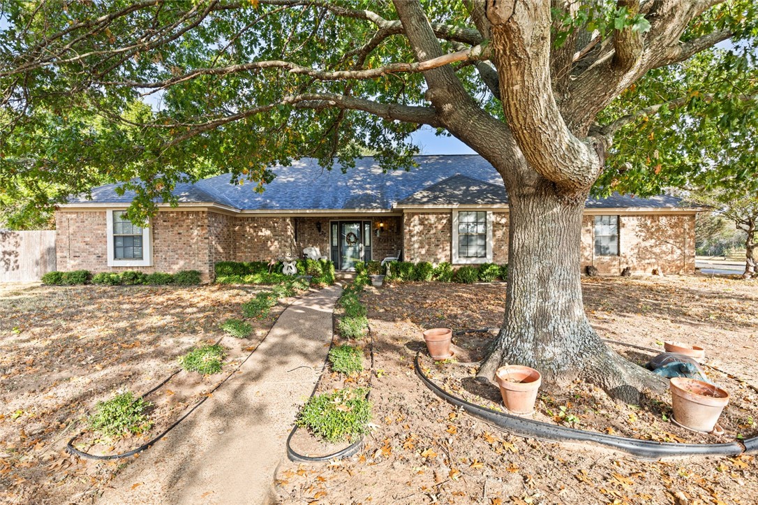 26 Buttercup Circle, Waco, Texas image 1