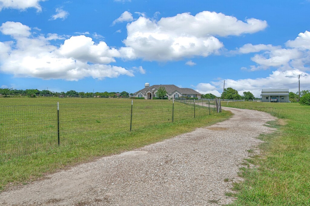 265 Wade Road, Eddy, Texas image 3