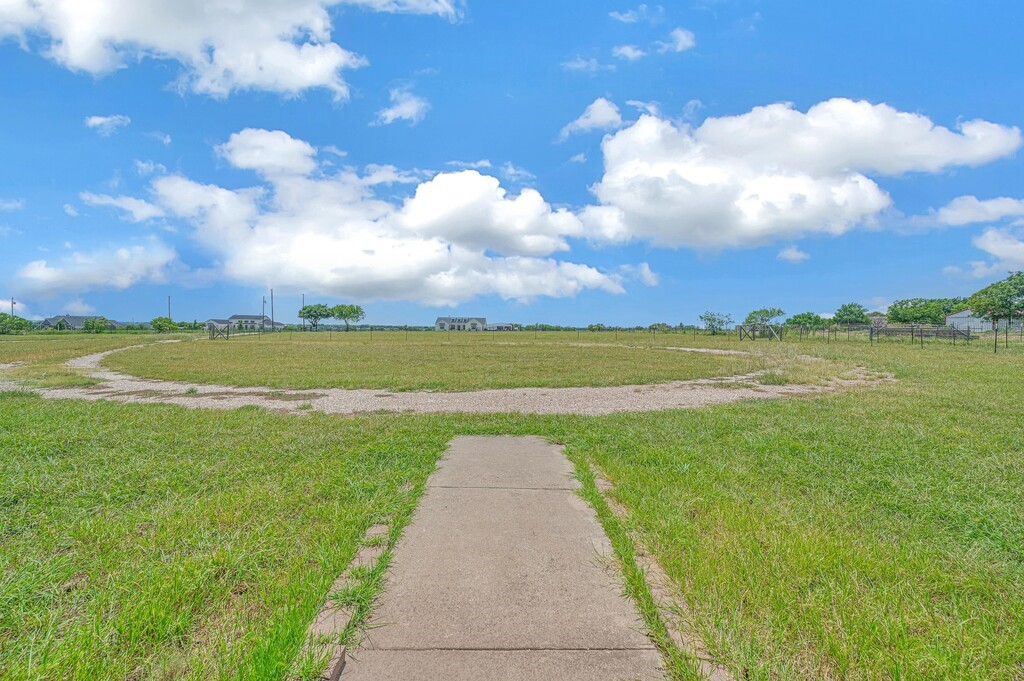 265 Wade Road, Eddy, Texas image 6