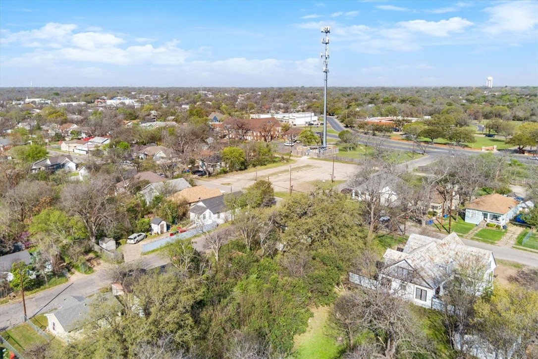 1122 Proctor Avenue, Waco, Texas image 13