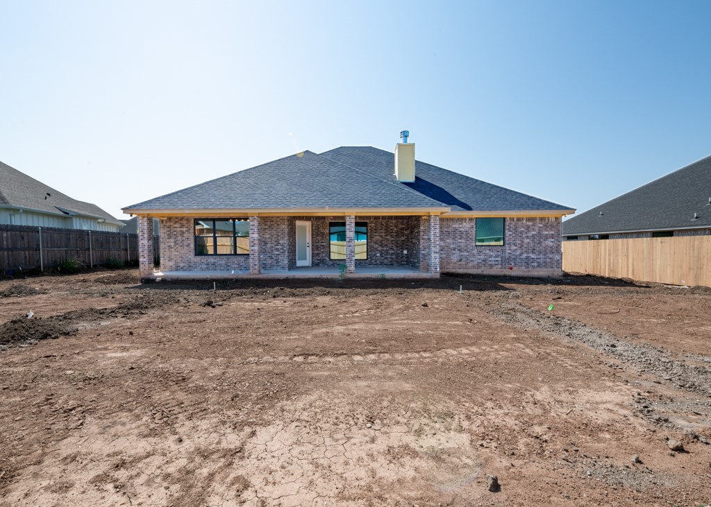 805 Sunnys Halo Drive, Hewitt, Texas image 31